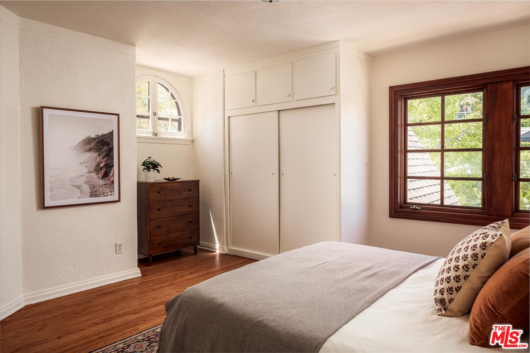 MLS #25578115 image #32