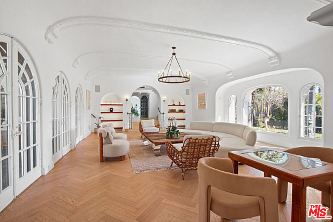 MLS #25578319 image #10