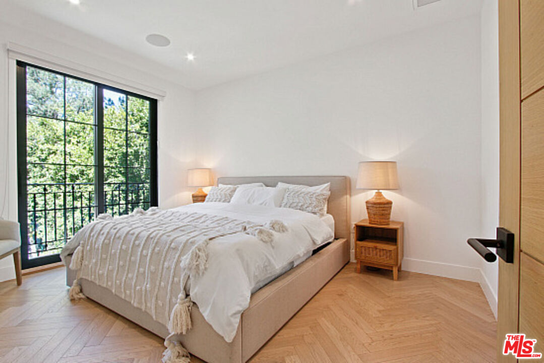 MLS #25578319 image #41