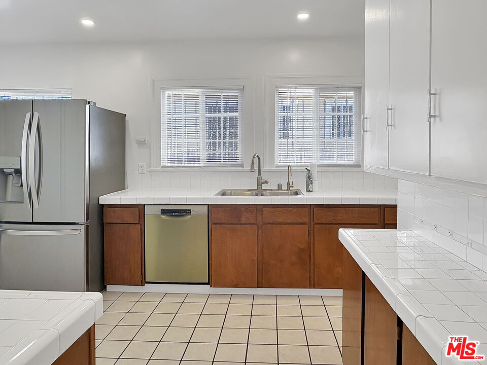 MLS #25578519 image #11