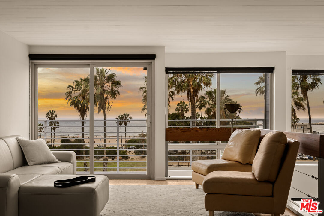 MLS #25578761 image #0