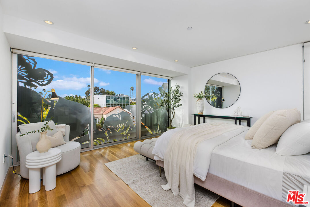 MLS #25578939 image #17