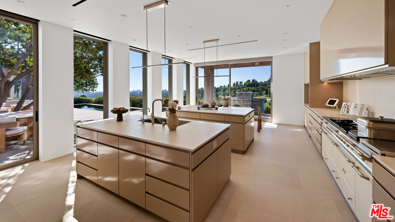 MLS #25578953 image #11