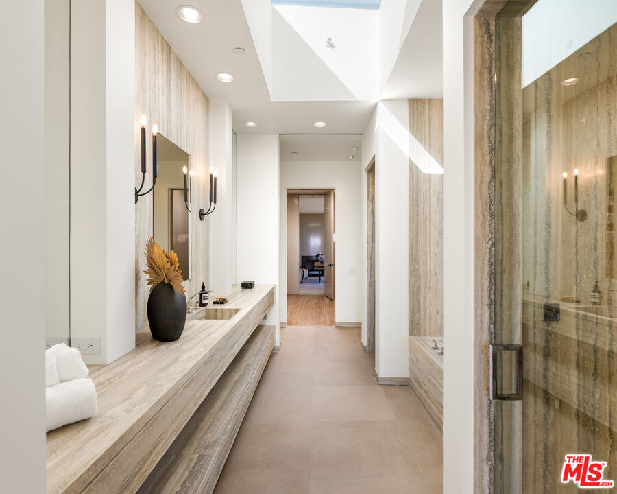 MLS #25578953 image #25