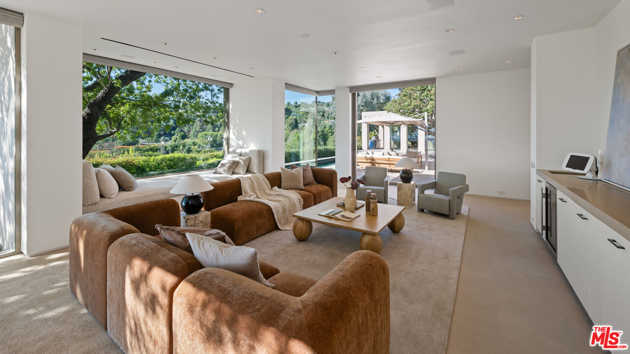 MLS #25578953 image #8