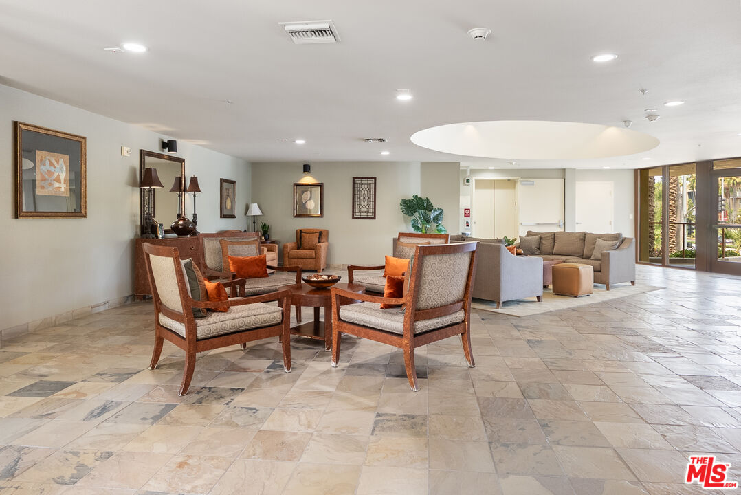 MLS #25578987 image #15