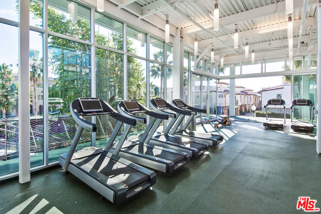 MLS #25578987 image #25