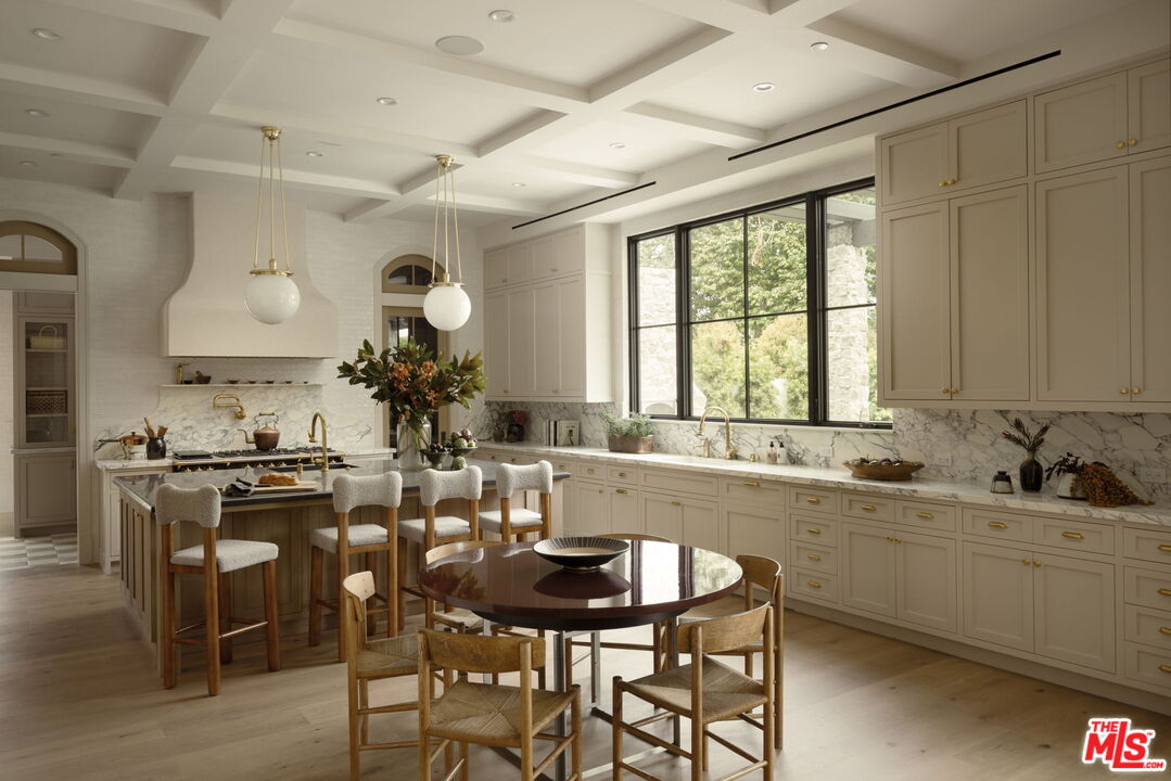 MLS #25579009 image #9