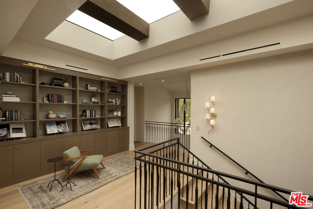 MLS #25579009 image #14