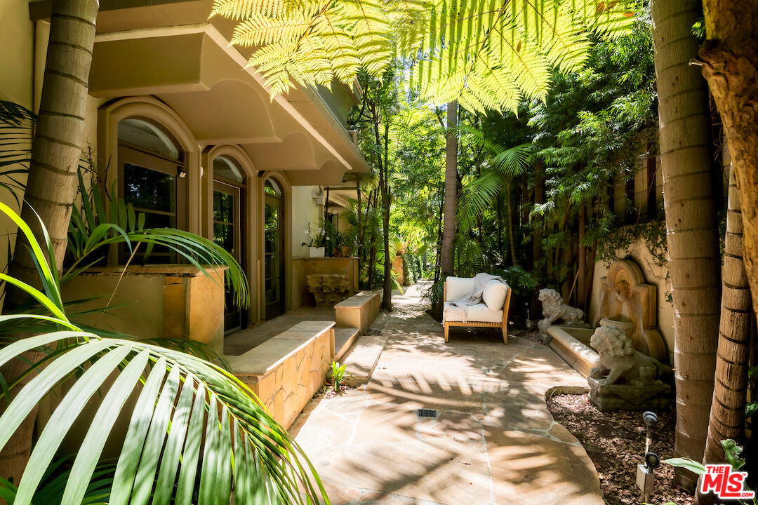 MLS #25579257 image #33