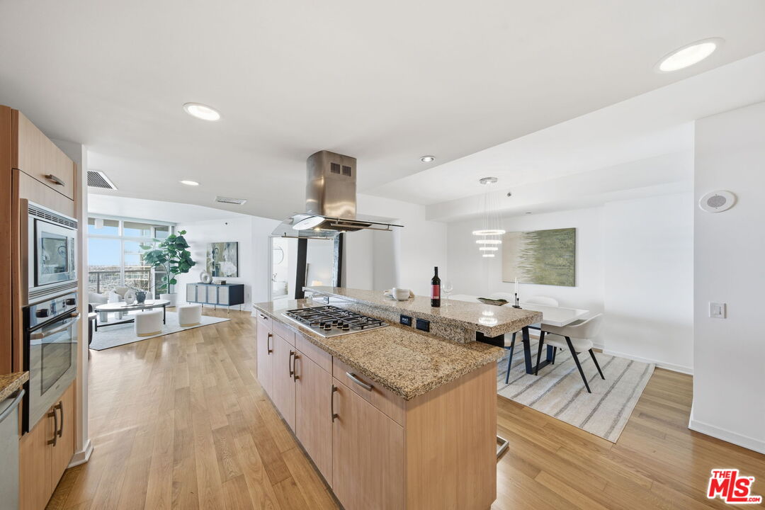 MLS #25579305 image #12