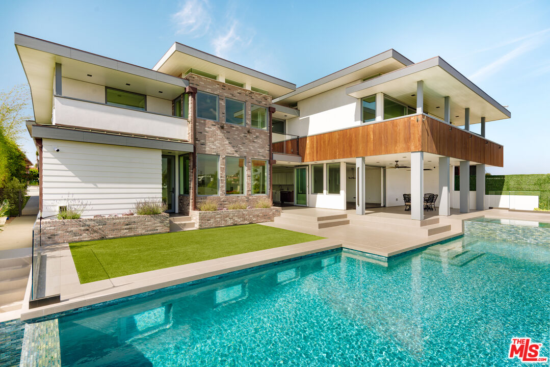 MLS #25579325 image #2