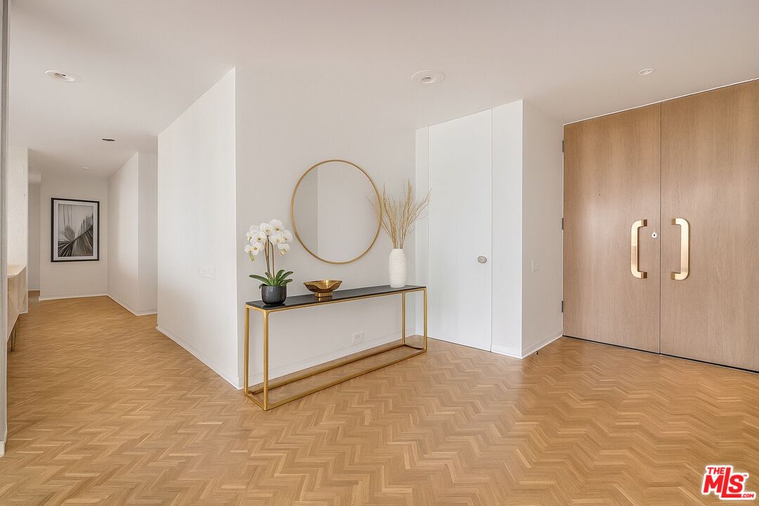 MLS #25579645 image #17