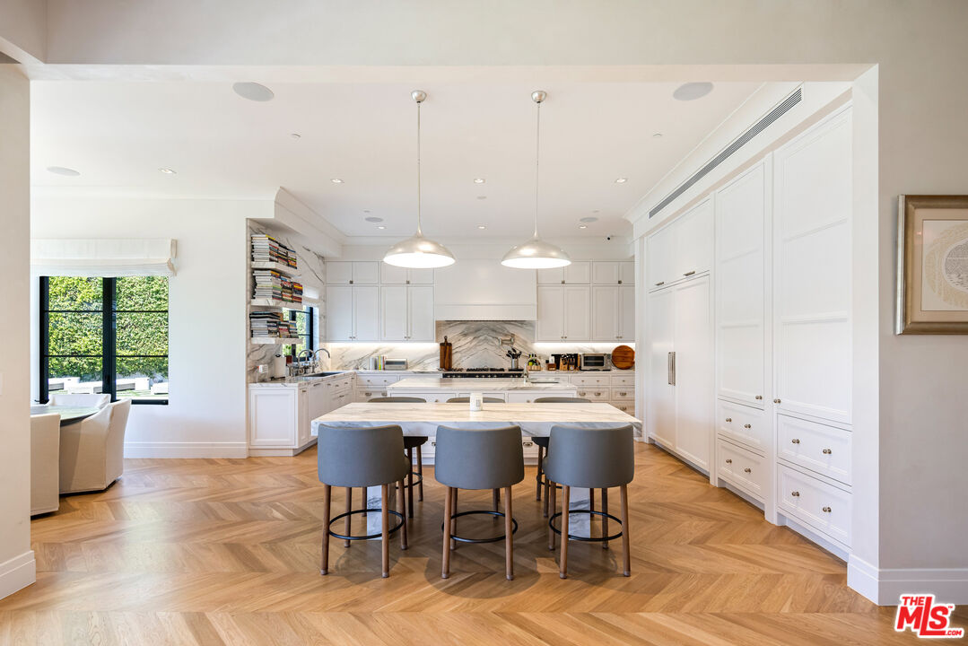 MLS #25579885 image #11