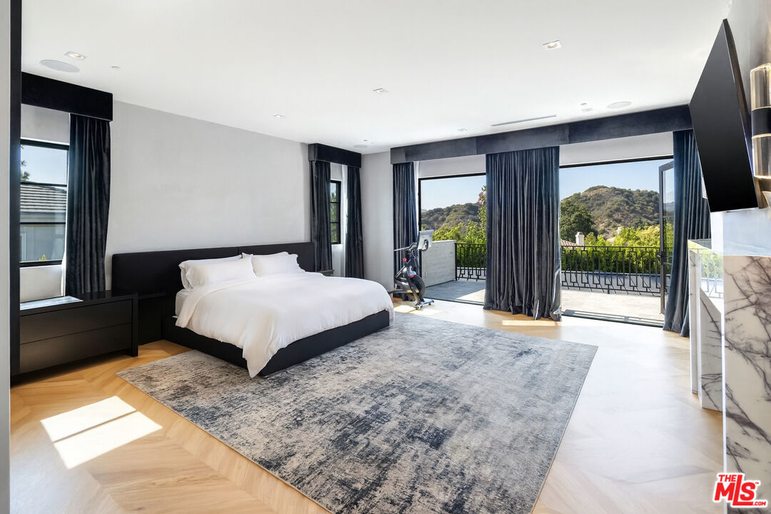 MLS #25579885 image #21