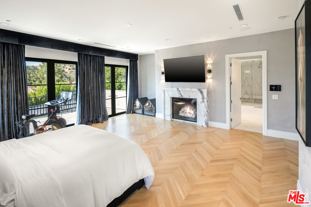 MLS #25579885 image #22