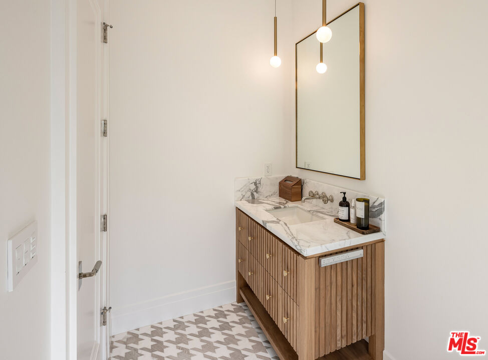 MLS #25579885 image #31