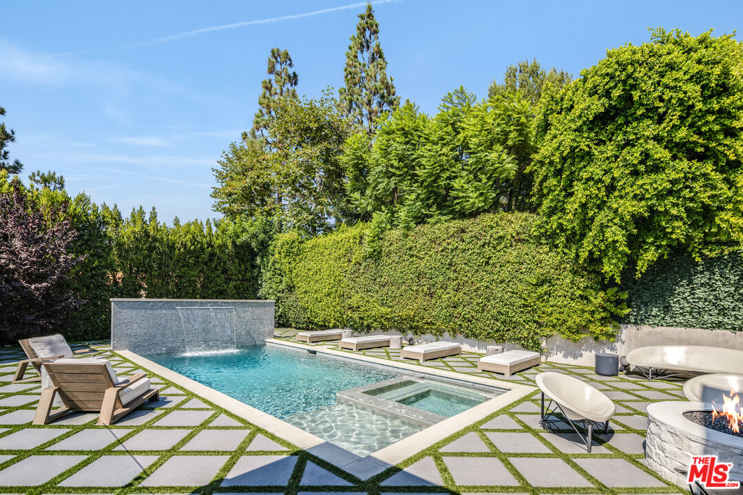 MLS #25579885 image #35