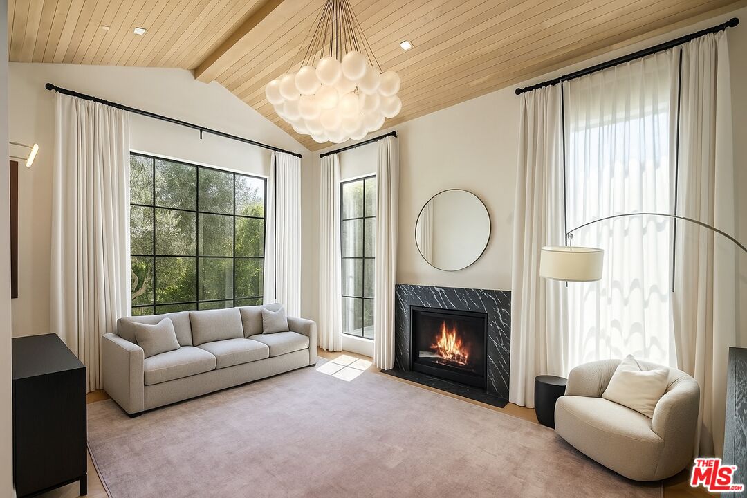 MLS #25579885 image #5