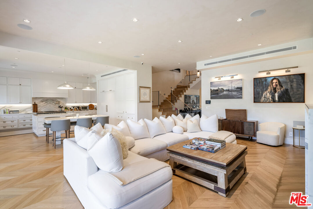 MLS #25579885 image #7