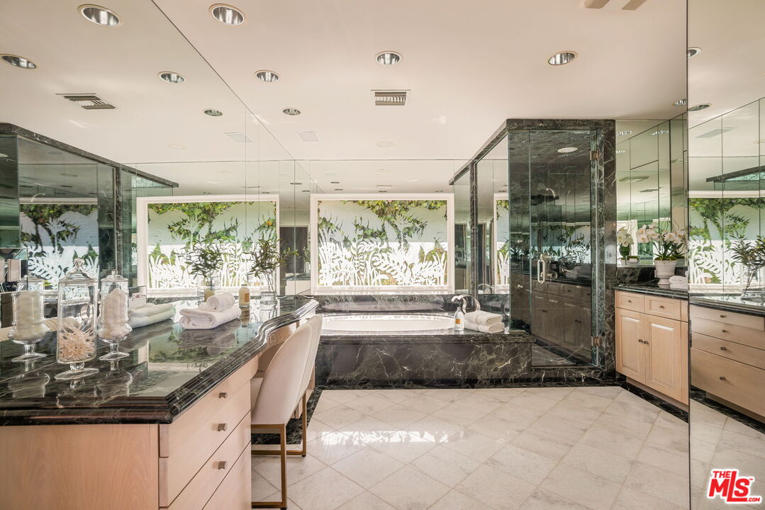 MLS #25579933 image #28