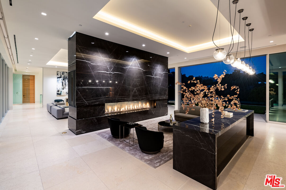 MLS #25579989 image #16