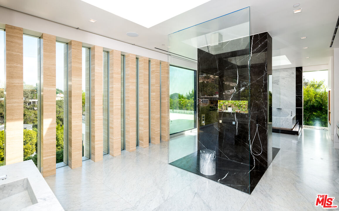 MLS #25579989 image #58