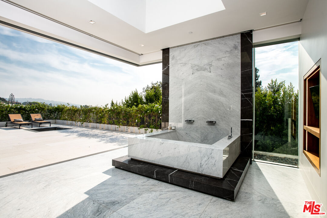 MLS #25579989 image #59