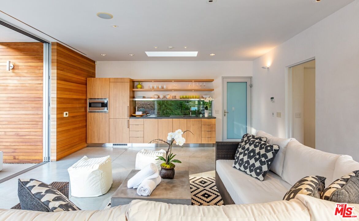 MLS #25580069 image #14