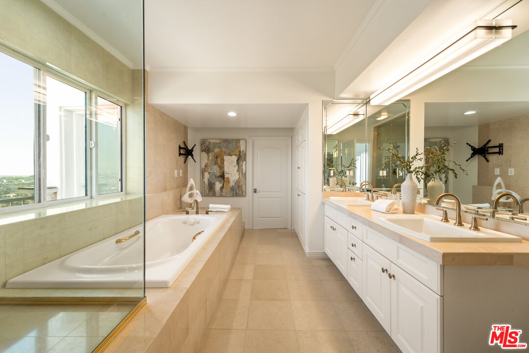 MLS #25559283 image #9