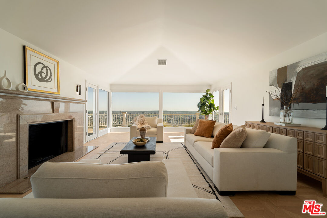 MLS #25559283 image #3