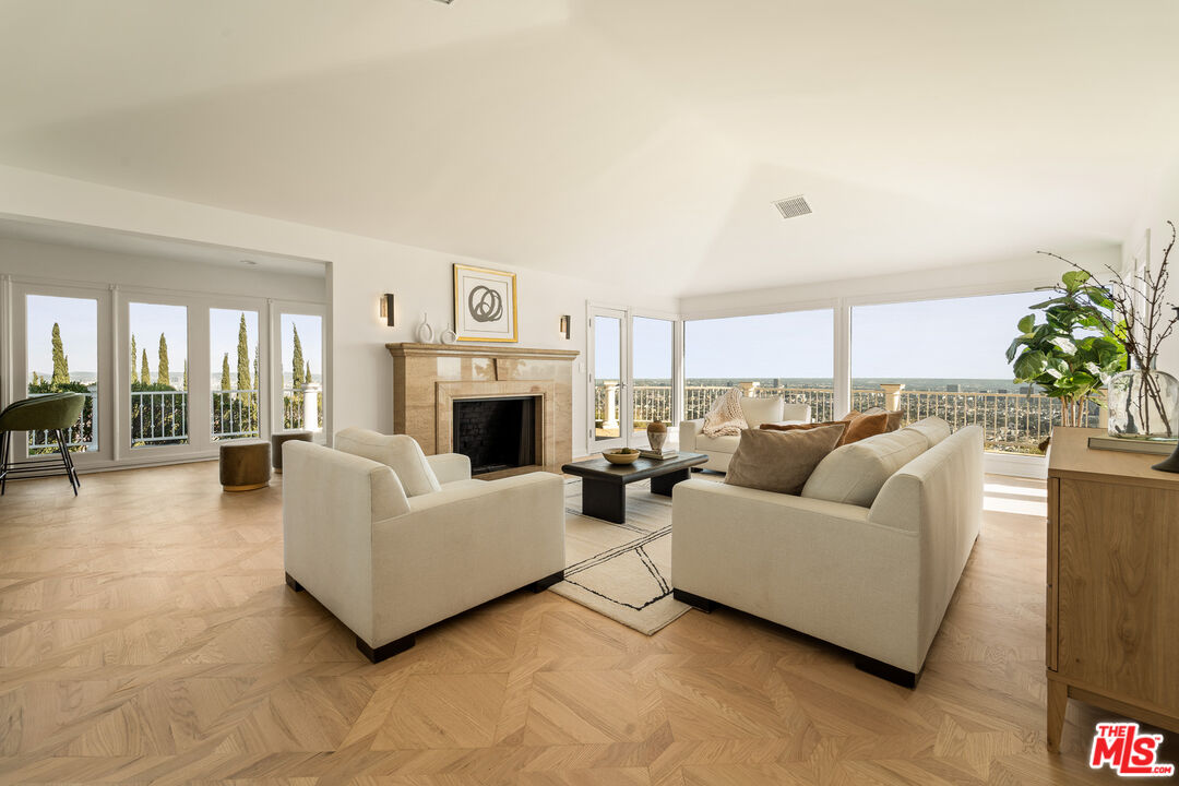 MLS #25559283 image #0