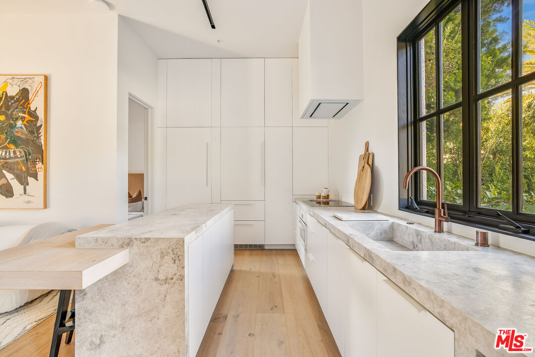 MLS #25580227 image #24