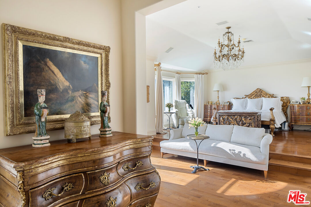 MLS #25580365 image #14