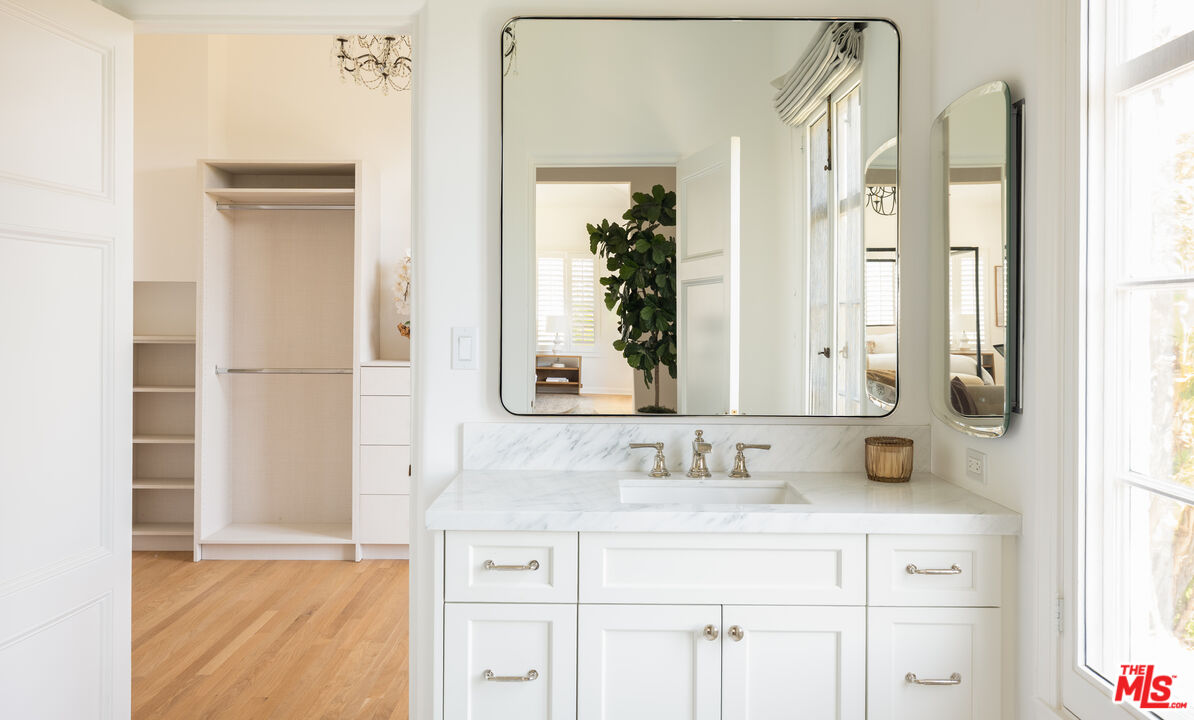 MLS #25580637 image #16