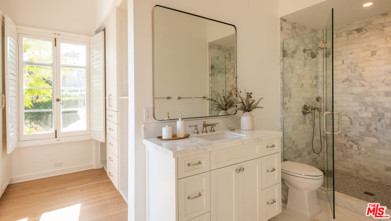 MLS #25580637 image #24