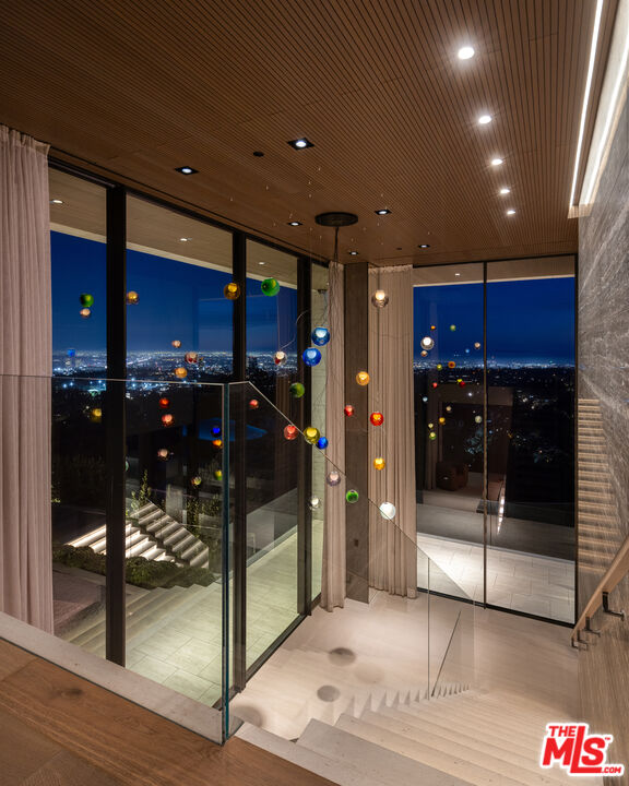 MLS #25580653 image #20