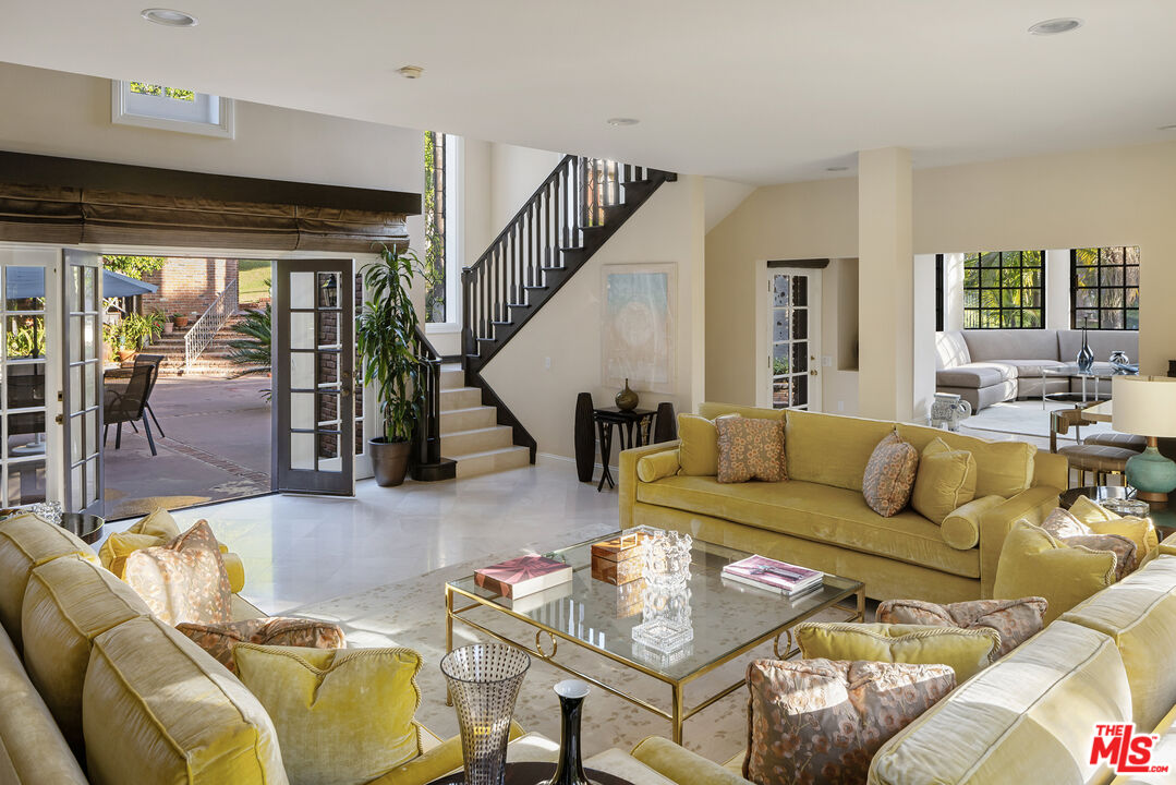 MLS #25580655 image #19