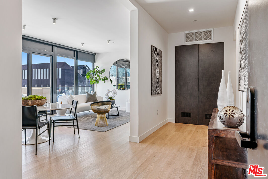 MLS #25580757 image #1