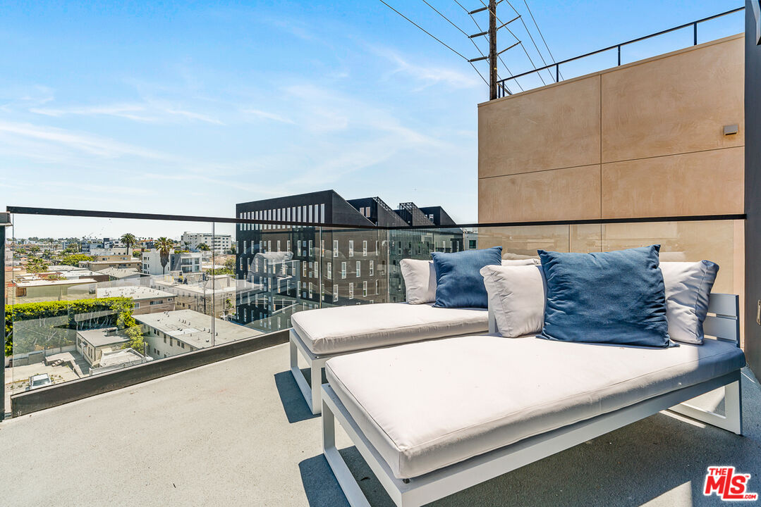 MLS #25580757 image #22