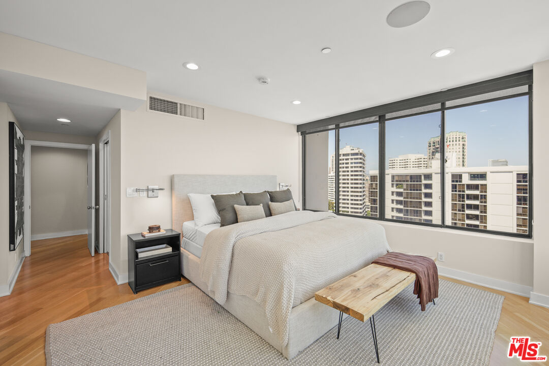 MLS #25580835 image #15