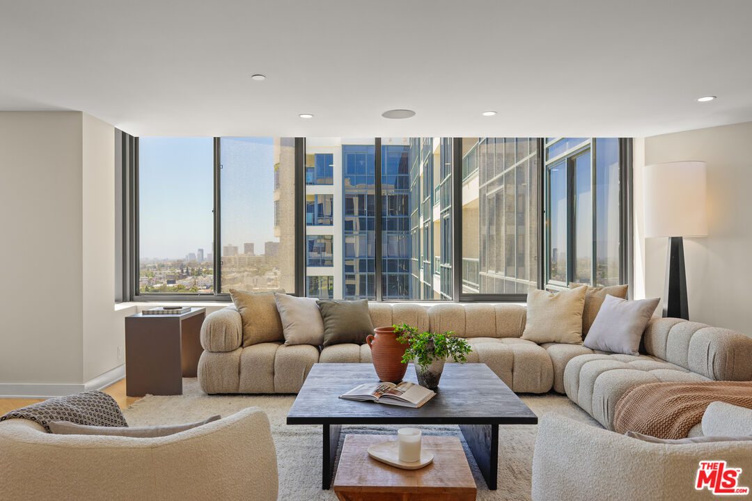 MLS #25580835 image #5