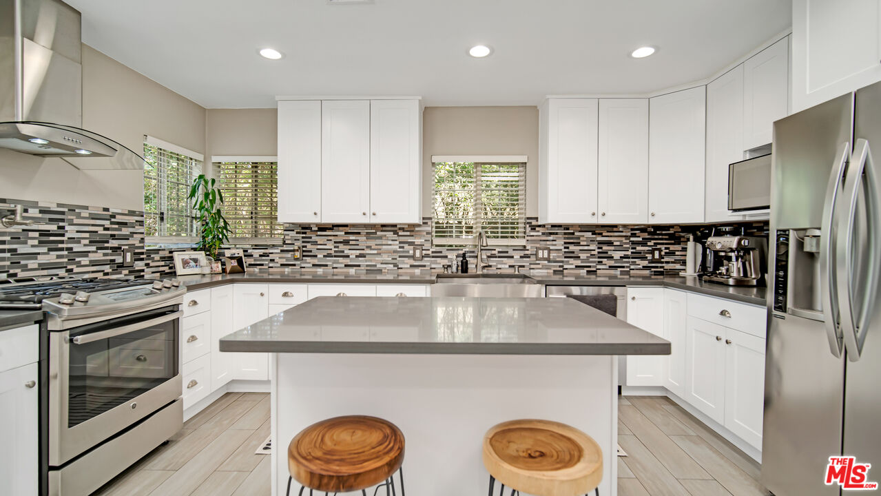 MLS #25580921 image #8