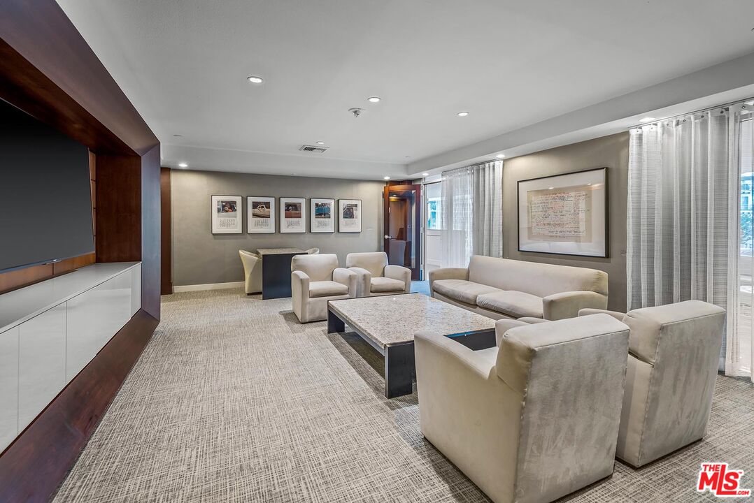 MLS #25581077 image #32