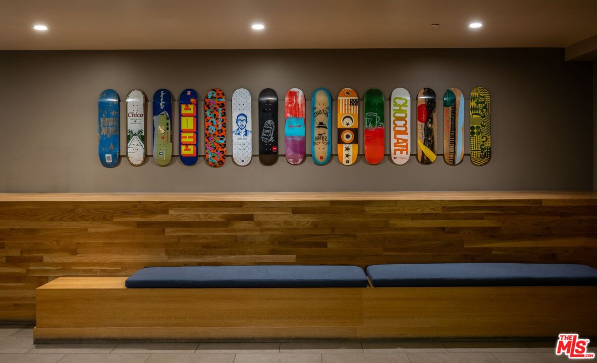 MLS #25581175 image #2