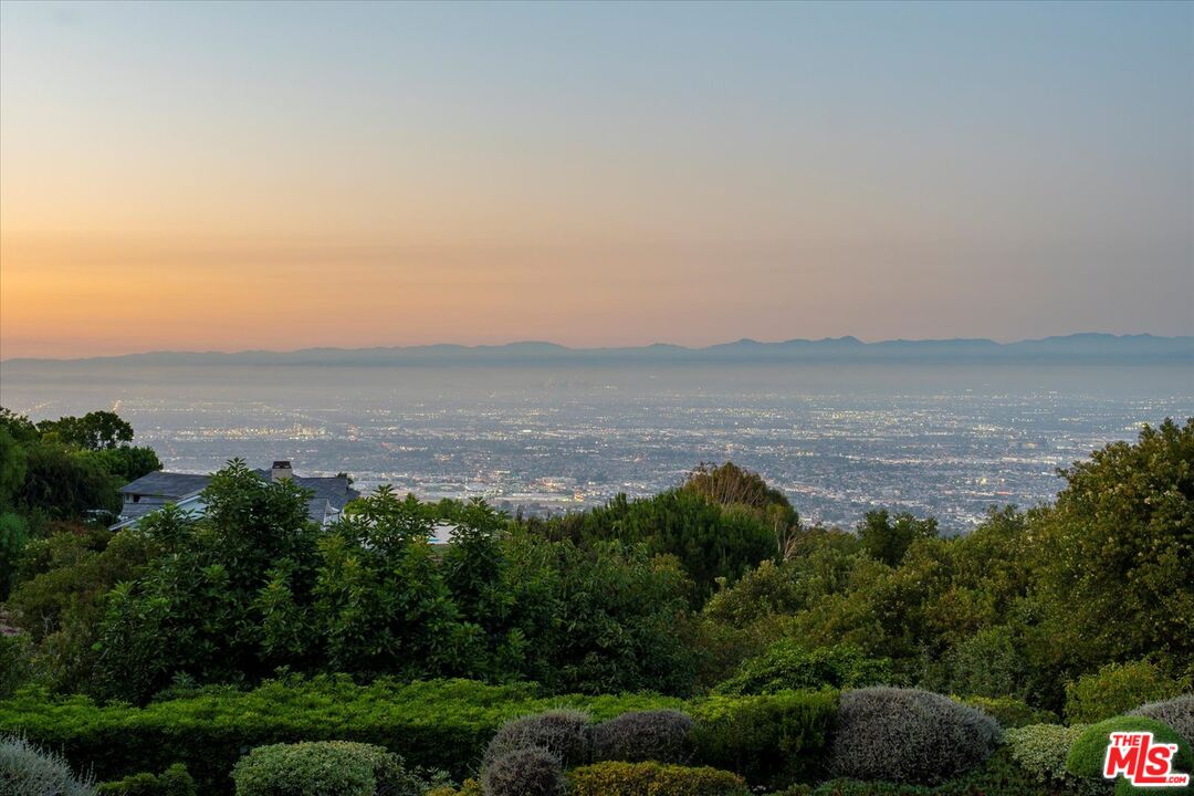 MLS #25581187 image #23