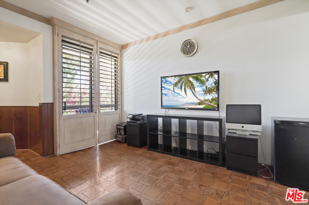 MLS #25581347 image #28