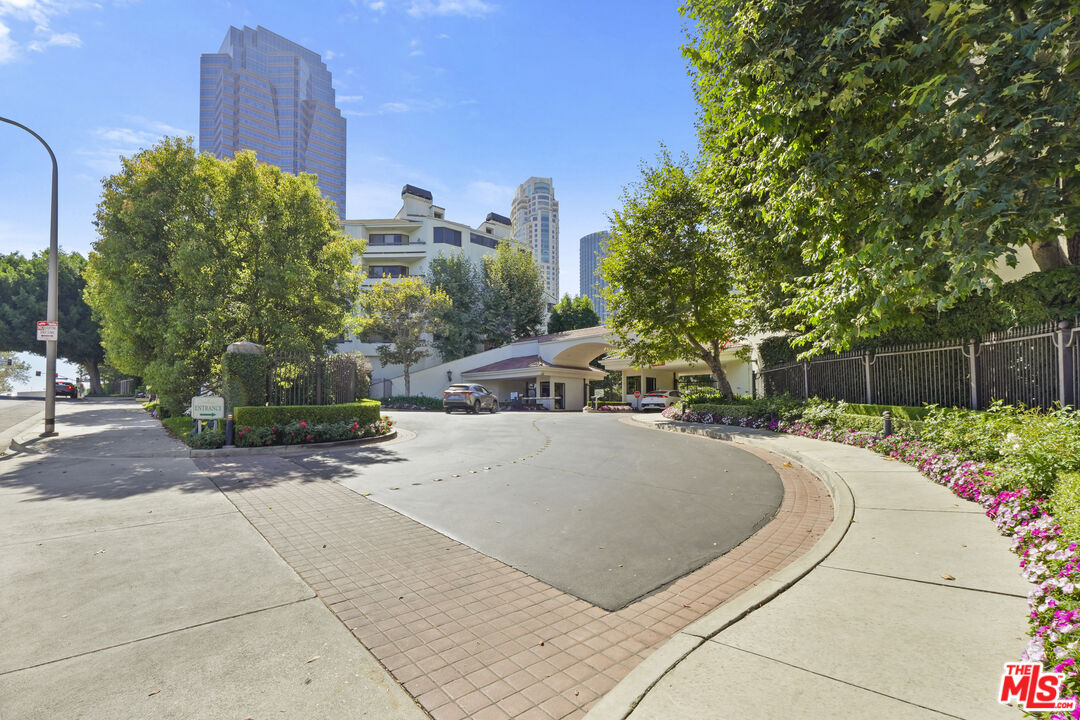 MLS #25581347 image #49