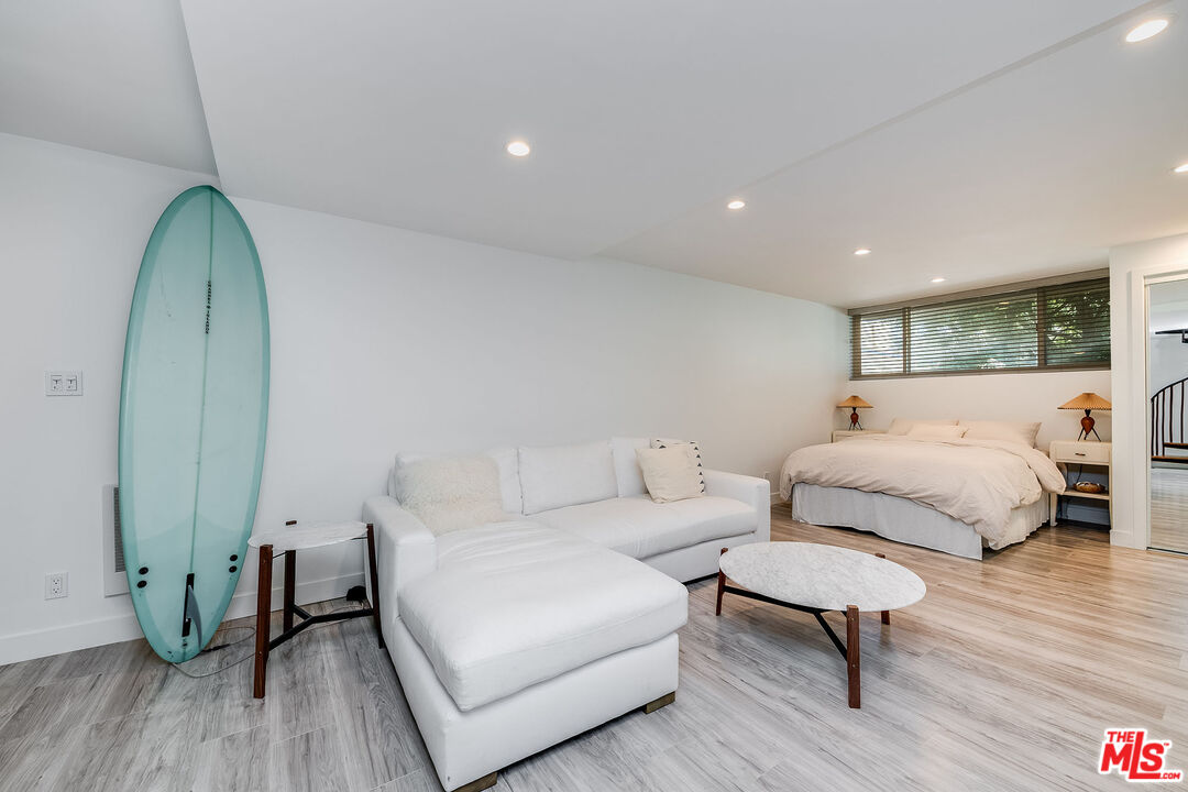 MLS #25581417 image #13