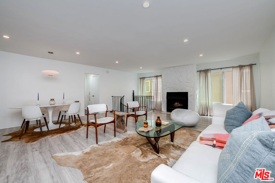 MLS #25581417 image #0